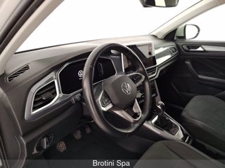 VOLKSWAGEN T-Roc 1.5 TSI ACT Style 7
