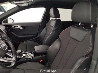 AUDI A4 Avant 40 TFSI quattro S tronic S line edition 8