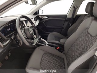 AUDI A1 SPB 30 TFSI Identity Black 6