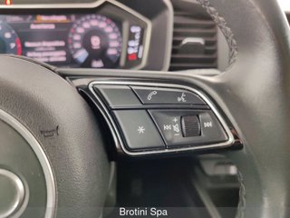 AUDI A1 SPB 30 TFSI  Identity Black 12