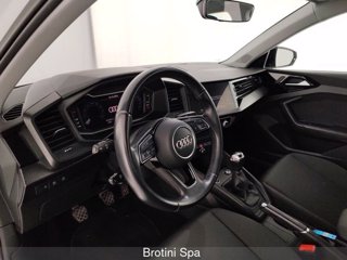 AUDI A1 SPB 30 TFSI  Identity Black 7