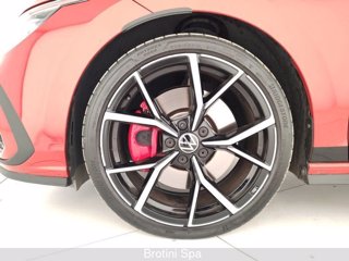 VOLKSWAGEN Golf 2.0 TSI GTI MT Ultimate 90/110 5