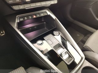 AUDI A3 SPB 40 TDI quattro S tronic S line edition 11