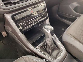 VOLKSWAGEN T-Cross 1.0 TSI 110 CV Advanced 10
