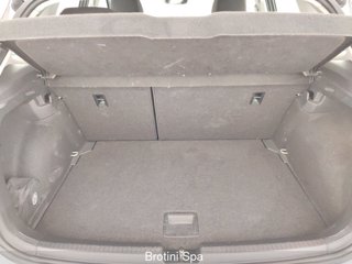 VOLKSWAGEN Polo 1.0 TSI Life 15