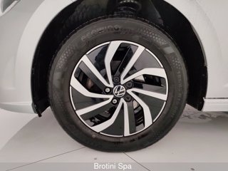 VOLKSWAGEN Polo 1.0 TSI Life 5