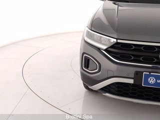 VOLKSWAGEN T-Roc 1.5 TSI ACT DSG Life 4
