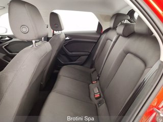 AUDI A1 allstreet 30 TFSI S tronic Admired 9