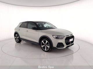 AUDI A1 allstreet 30 TFSI Identity Contrast 3