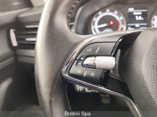 SKODA Kamiq 1.0 TSI Ambition 13