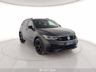 VOLKSWAGEN Tiguan 2.0 TDI 150 CV SCR DSG R-Line 3