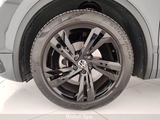VOLKSWAGEN Tiguan 2.0 TDI 150 CV SCR DSG R-Line 5