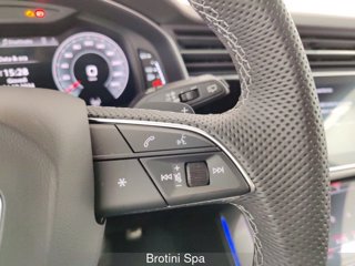 AUDI Q8 50 TDI 286 CV quattro tiptronic S line 19