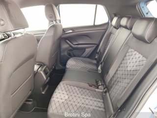 VOLKSWAGEN T-Cross 1.0 TSI 115 CV R-Line 9
