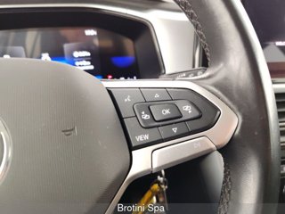 VOLKSWAGEN T-Roc 1.0 TSI Life 11