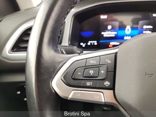 VOLKSWAGEN T-Roc 1.0 TSI Life 12