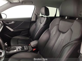 AUDI Q2 35 TFSI S tronic S line Edition 8