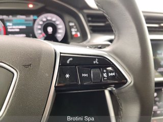 AUDI A6 Avant 40 2.0 TDI quattro ultra S tronic S line edition 12