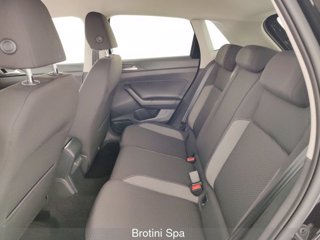 VOLKSWAGEN Polo 1.0 Edition Plus 9