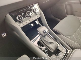 SKODA Karoq 2.0 TDI SCR DSG SportLine 10