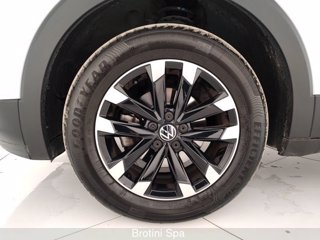 VOLKSWAGEN T-Cross 1.0 TSI Life 5