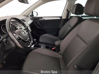 VOLKSWAGEN Tiguan 1.6 TDI SCR Sport BlueMotion Technology 6
