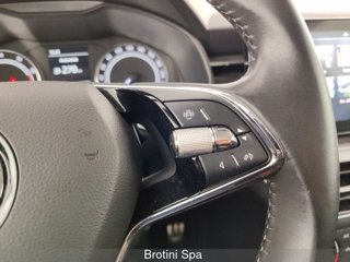 SKODA Kamiq 1.0 TSI 110 CV ScoutLine 12