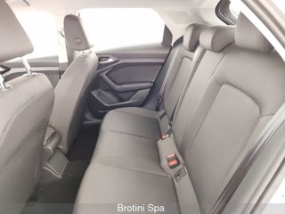 AUDI A1 SPB 25 TFSI Admired 13