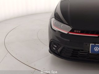 VOLKSWAGEN Polo 2.0 TSI DSG GTI 4