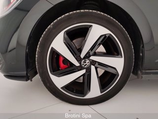 VOLKSWAGEN Polo 2.0 TSI DSG GTI 5