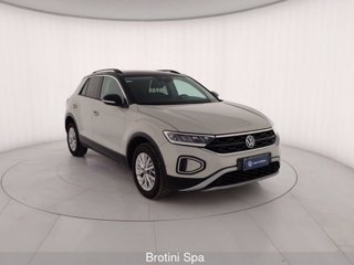 VOLKSWAGEN T-Roc 1.5 TSI ACT DSG Life 3