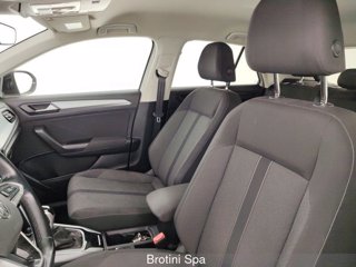 VOLKSWAGEN T-Roc 1.5 TSI ACT DSG Life 8
