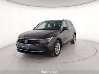 VOLKSWAGEN Tiguan 1.5 TSI ACT Life 0