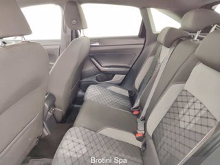 VOLKSWAGEN Taigo 1.0 TSI 110 CV DSG R-Line 10