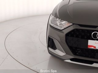 AUDI A1 allstreet 30 TFSI S tronic Identity Contrast 4