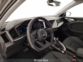 AUDI A1 allstreet 30 TFSI S tronic Identity Contrast 7