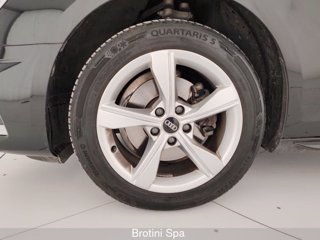 AUDI A4 Avant 30 TDI/136 CV S tronic Business Advanced 5