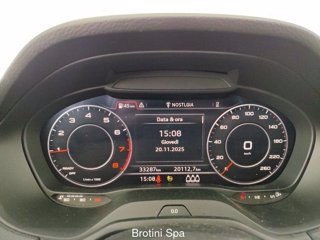 AUDI Q2 35 TFSI Business Advanced 15
