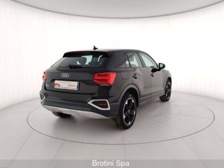 AUDI Q2 35 TFSI Business Advanced 2
