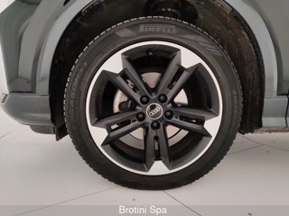 AUDI Q2 35 TFSI Business Advanced 5