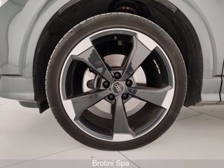 AUDI Q2 35 TDI quattro S tronic Identity Black 5