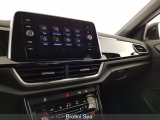 VOLKSWAGEN T-Roc 1.0 TSI R-Line 11