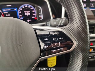 VOLKSWAGEN T-Roc 1.0 TSI R-Line 12