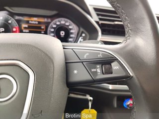 AUDI Q3 35 TDI quattro S tronic S line edition 12