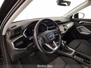 AUDI Q3 35 TDI quattro S tronic S line edition 7