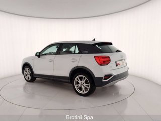 AUDI Q2 30 TDI S line Edition 1