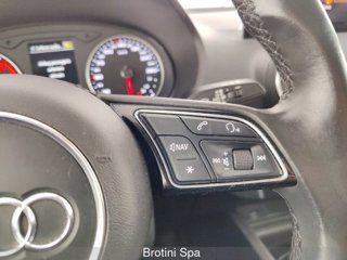 AUDI Q2 30 TDI S line Edition 12