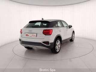 AUDI Q2 30 TDI S line Edition 2