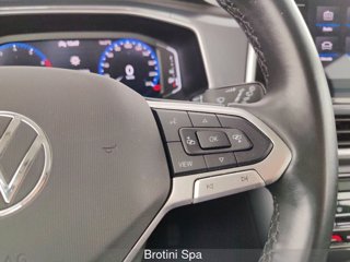 VOLKSWAGEN T-Roc 1.0 TSI Style 12