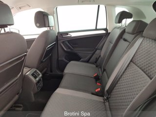 VOLKSWAGEN Tiguan 1.4 TSI Style BlueMotion Technology 9